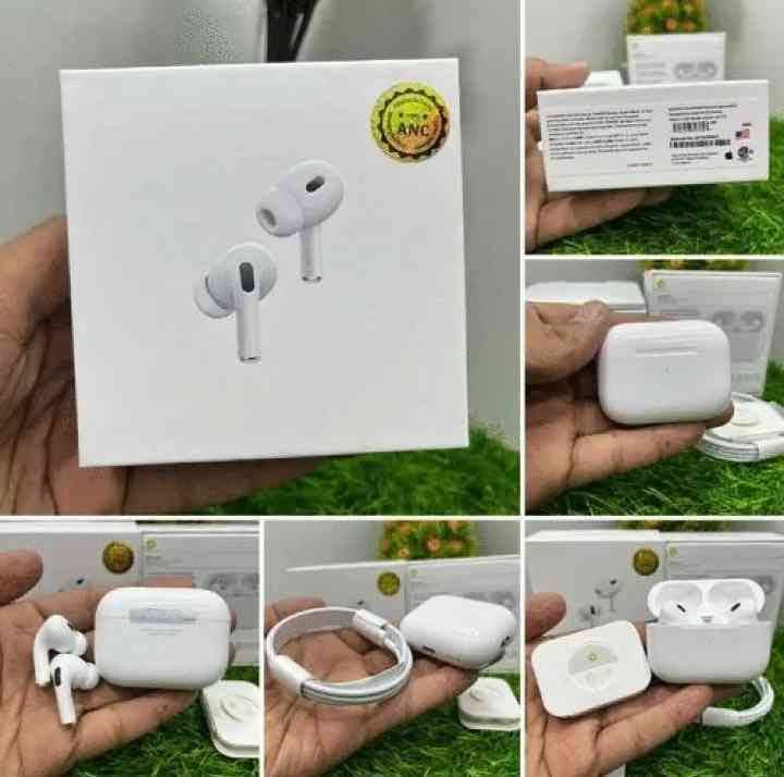 Apple AirPods Pro 2nd Gen