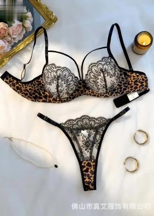 Black Leopard Print Lingerie Set