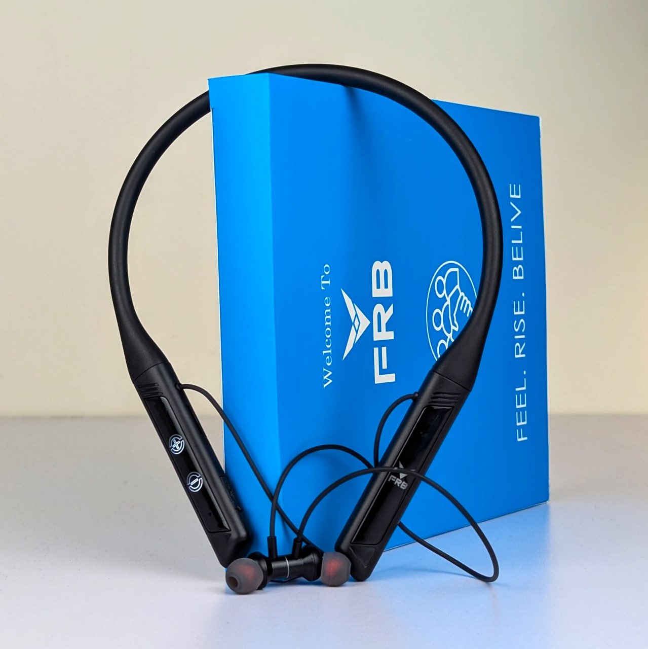 FRB-N27 Wireless Neckband – 400 Hours Standby & 50 Hours Music Playback - Image 2